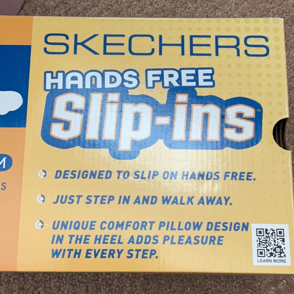 Skechers White Go Walk Sneakers Hands Free Slip-Ins 6.5 - Picture 7 of 7